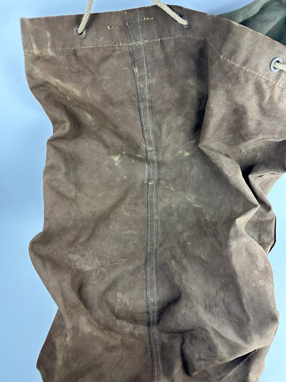 Orginal pre 1940 Dutch duffel bag 1939