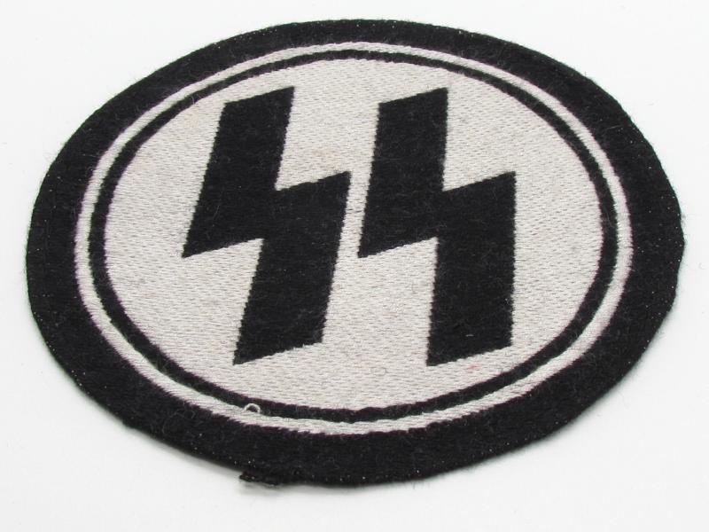 Waffen-SS Sport Shirt Insignia with RZM Tag