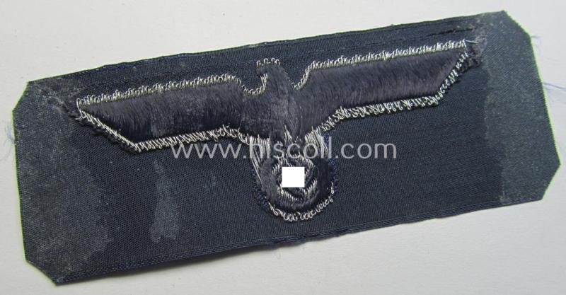 Stunning - and never before encountered! - WH (KM) 'flatwire'-woven, officers'-type overseas cap-eagle (ie. 'Offiziersadler für Schiffchen') as was intended for usage by the various naval administrative-officials (ie. 'Beambten der KM')