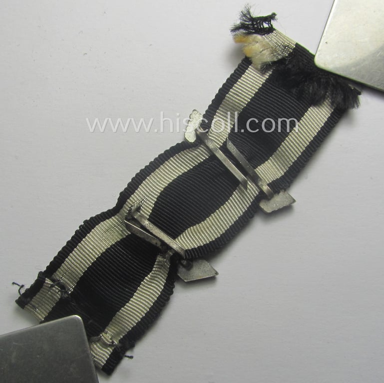 Moderately used- and/or worn example of a: 'Wiederholungsspange zum EK II. Kl.' as was (I deem) produced by the: 'Wilh. Deumer'-company