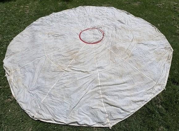 British WW2 Artillery Parachute