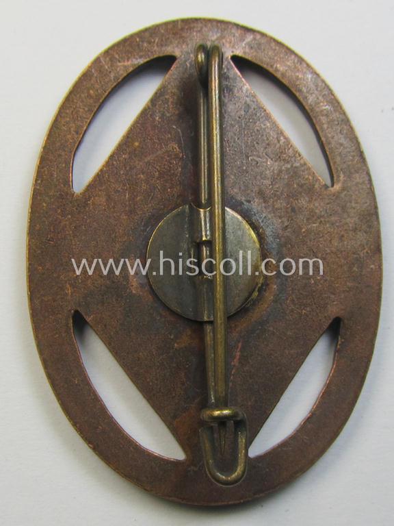 Reddish-bronze-toned, N.S.F.K.-related day-badge (ie. 'tinnie') being a non-maker-marked example as was issued to commemorate a specific meeting ie. national rally entitled: 'N.S.F.K. Küstenflug 1939'