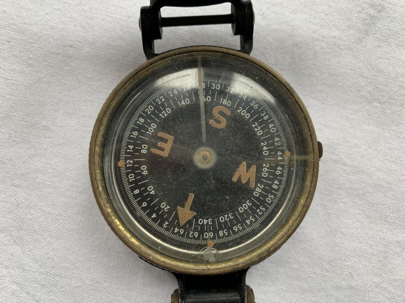 U.S. Army Lensatic Compass 'Corps of Engineers' -1944-