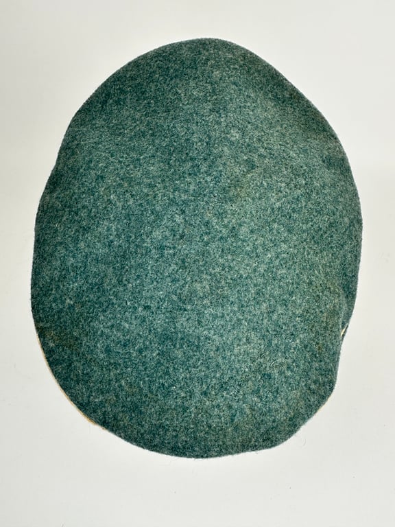 Untouched Heer Infanterie officer crusher Feldmutze.