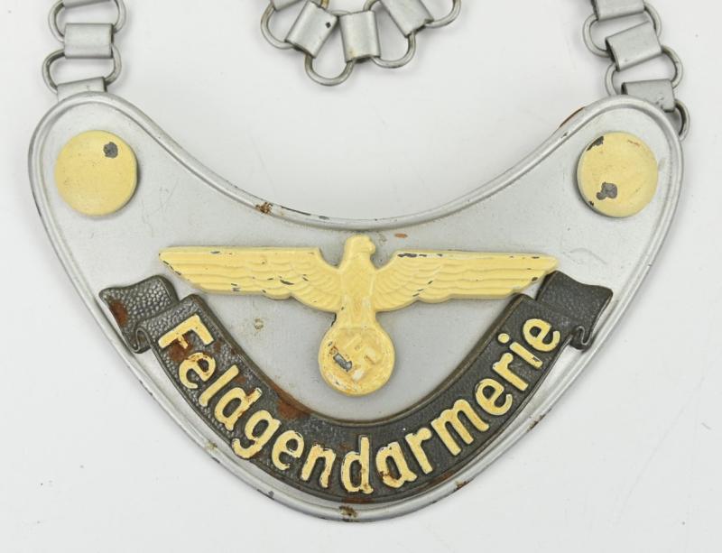 German WH Feldgendarmerie Gorget