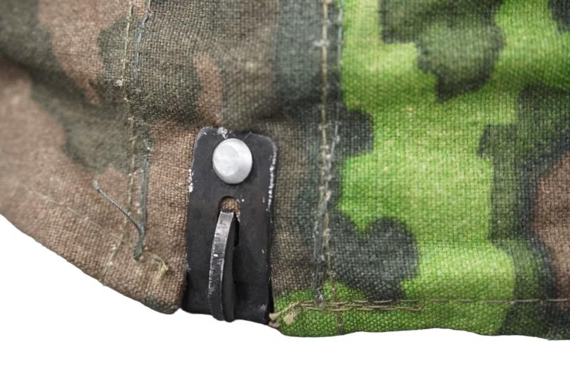 Waffen SS M42 Helmet Cover in Oakleaf A Camouflage