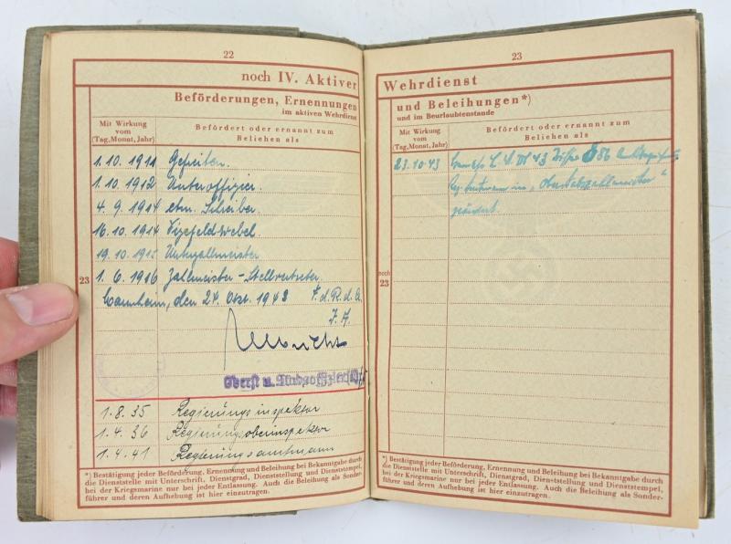 German LW Wehrpass 'Inspector Friedrich Lahm'