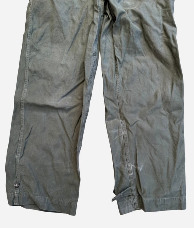 U.S. WWII M-1943 field trousers
