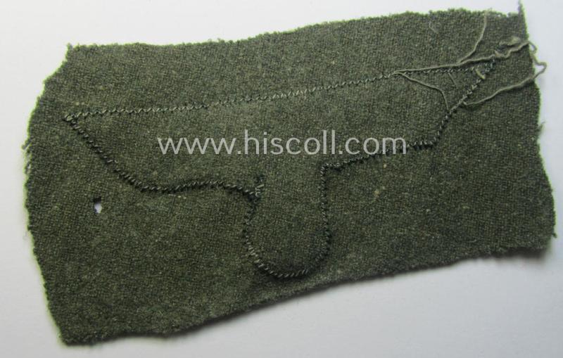 'Cut-out of a tunic' - WH (Heeres) EM- (ie. NCO-) type breasteagle (ie. 'Brustadler für Mannschaften und Unteroffiziere des Heeres')