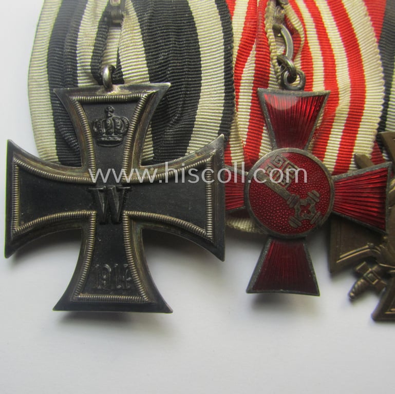 Three-pieced, 'WWI'-related medal-bar (ie. 'Ordenspange') resp. depicting a WWI-period: 'EK II.Kl.', a neatly enamelled 'Hanseatenkreuz Bremen' and a: 'FKK 1914-18 mit Schwn.'