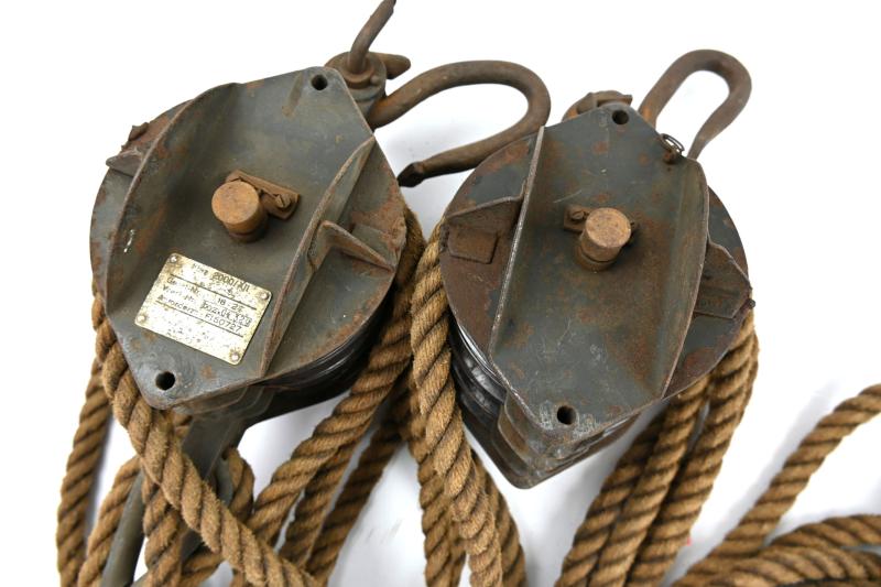 German LW Hoisting Gear Set