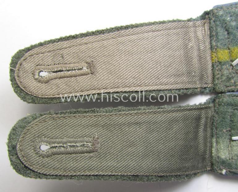 Attractive - and fully matching! - pair of WH (Heeres), early- (ie. mid-) war-period- (ie. 'M41/M43'-) -pattern, NCO-type shoulderstraps as piped in the light-blue-coloured branchcolour as was intended for a: 'Feldwebel einer Nachschub-Abteilungs...