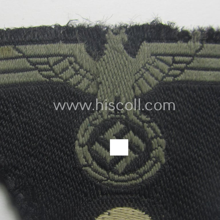 Truly used- and/or cap-removed, WH (Heeres) Panzer 'M43-pattern'-cap-eagle/cocarde (ie. cap-trapezoid or: 'Mützentrapez')