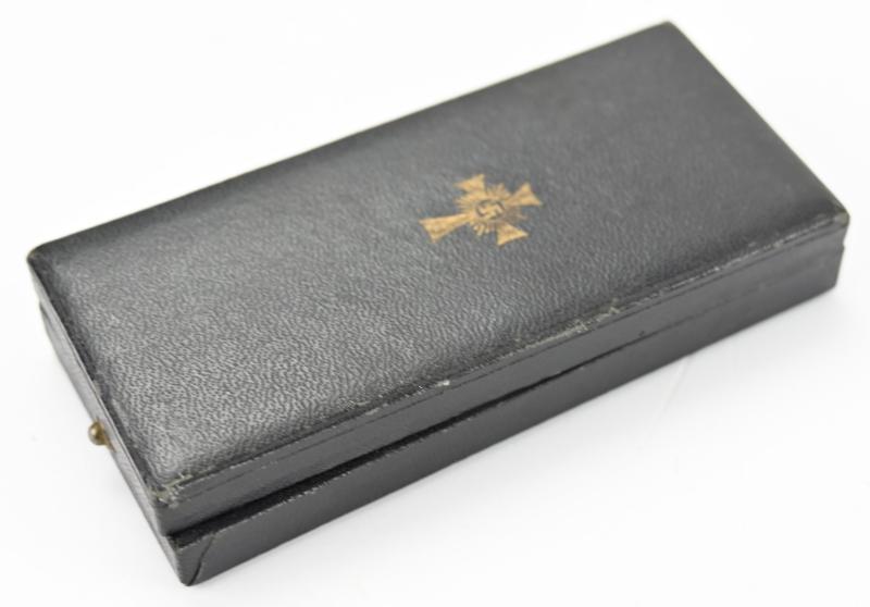 German Mother's Cross in Gold with case