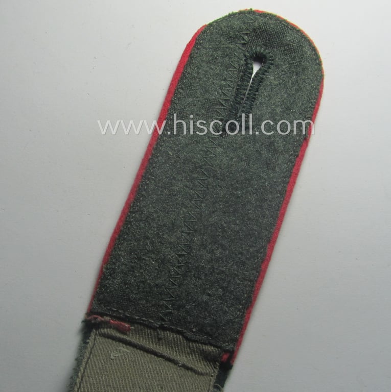 Single, early-period (ie. 'M40-pattern and/or rounded-styled), WH (Heeres) 'cyphered', EM-type shoulderstrap as was intended for a: 'Soldat eines Panzer-Schützen-Rgts.'