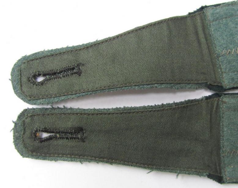 Superb - and/or fully matching! - pair of early- (ie. pre-war-) period WH (Heeres) 'cyphered' (pointed-styled), NCO-type ('M36'-pattern-) shoulderstraps as was intended for usage by an: 'Unteroffizier des Wehrersatzdienstelle im Wehrkreises XVII...