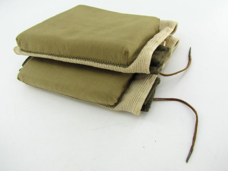 Single British WWII Paratrooper Knee Pad
