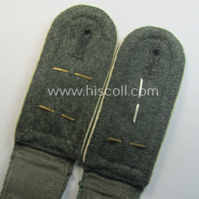 Pair of WH (Heeres) NCO-type (ie. 'M41- o. M43'-pattern) shoulderstraps: 'Oberfeldwebel eines Infanterie-Rgts.'