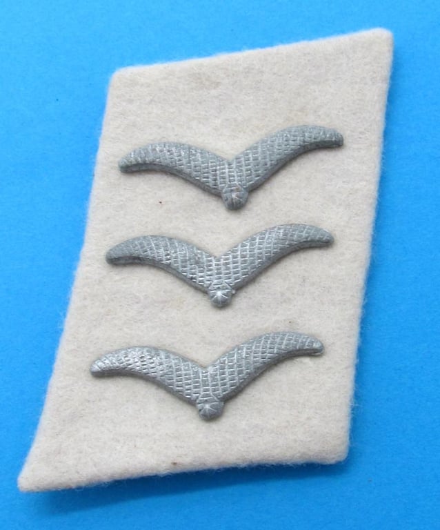 Luftwaffe Hermann Göring division 'Obergefreiter ' Collar Tabs