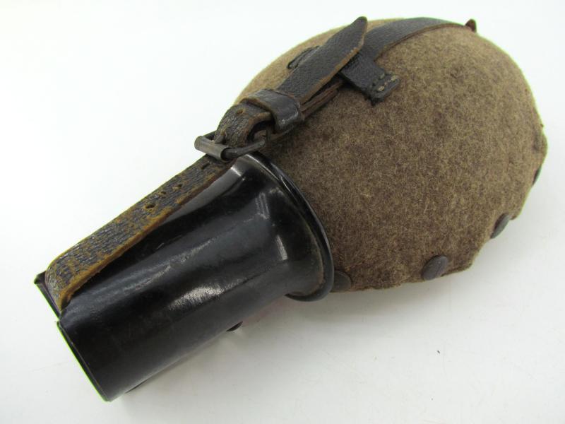 Wehrmacht M31 Canteen by S.K.N.38