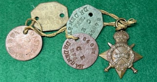 1915 Star and Identity Discs
