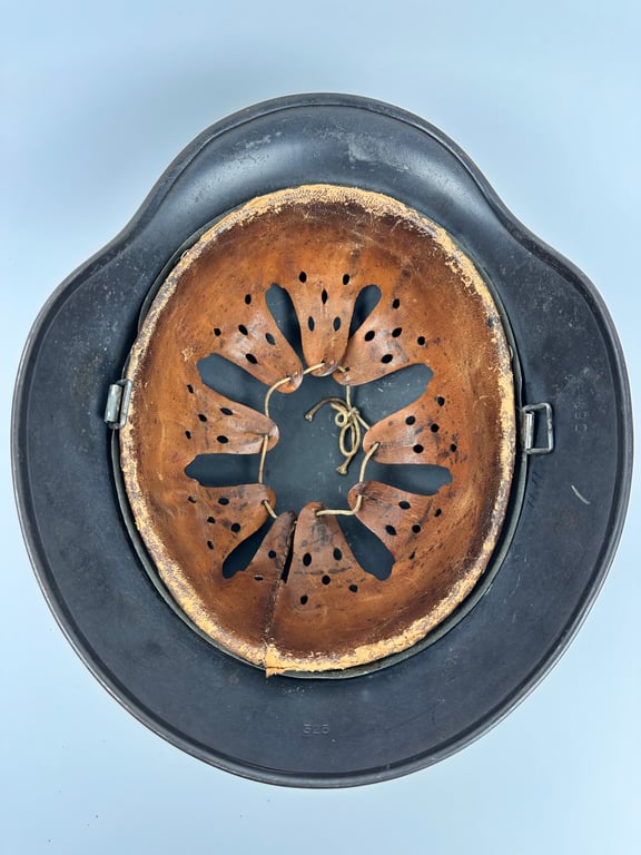 Untouched M40 SD Luftwaffe helmet  Q60