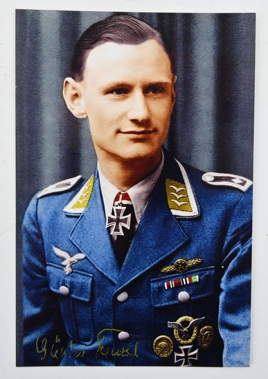 Signature of Luftwaffe KC Recipient 'Günther Frenzel'