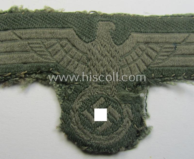 'Cut-out-of-a tunic' WH (Heeres) breasteagle (ie. 'Brustadler für Mannschaften u. Uffz.')