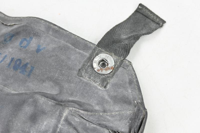 German WH M31 Gascape Pouch