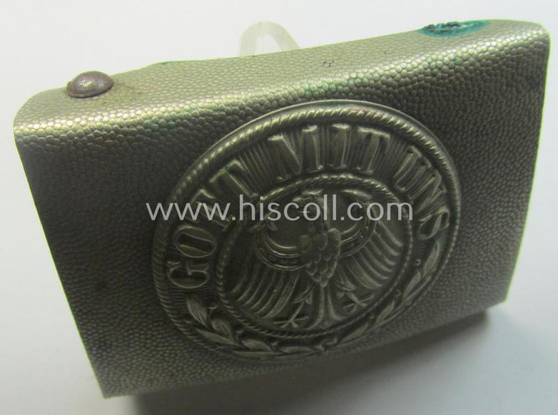 Early period- (ie. 'Deutsche Reichswehr'-related-) silver-coloured- (ie. typical nickle-chrome-based) belt-buckle (ie. 'Koppelschloss') being a non-maker-marked example that comes in a moderately used- ie. worn, condition