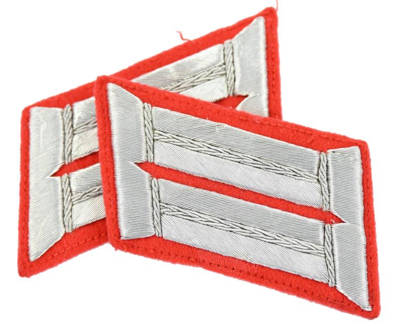 German WH Officer's Artillery Collar Tabs