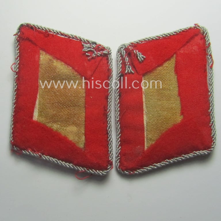 Pair of hand-embroidered WH (Luftwaffe) officers'-type collar-patches as executed in bright-red-coloured wool as was intended for usage by a: 'Major der Flak-Artillerie-Trpn.'