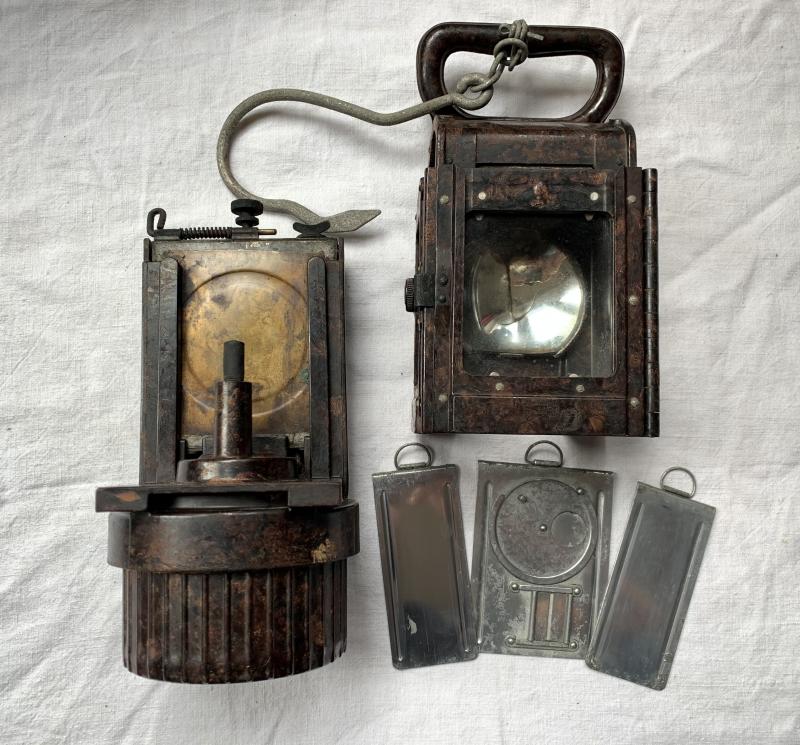WH (Heer) Bakelite Carbid Lantern