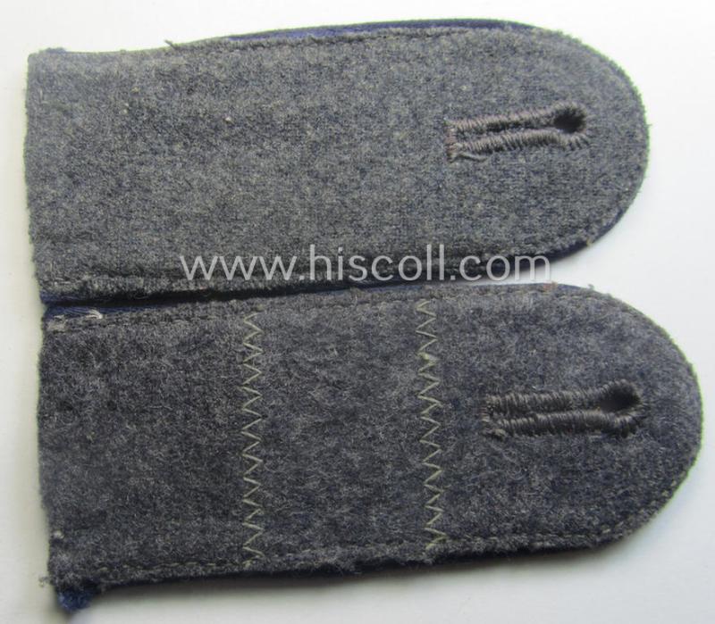 Truly worn - and fully matching! - pair of WH (Luftwaffe) neatly 'cyphered' EM-type shoulderstraps as was intended for usage by a: 'Soldat einer Sanitäts-Abteilung und Mitglied einer Ärtzlichen Akademie der Luftwaffe'