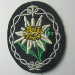 WH (Heeres) EM- (ie. NCO-) type: 'Edelweiss'-armpatch (being...