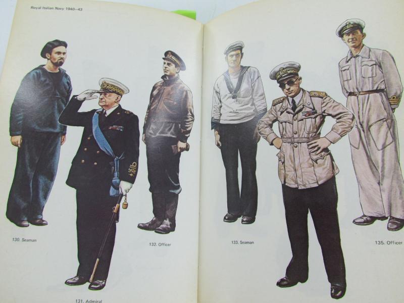 Blandford Colour Series (Blandford Press) Naval,Marine And Air Force Uniforms