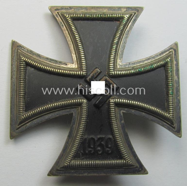 'Eisernes Kreuz 1. Klasse' (or: Iron Cross 1st class) being a maker- (ie. 'L/59'-) marked example as was produced by the desirable 'Hersteller' named: 'A. Rettenmaier' and that comes as recently found