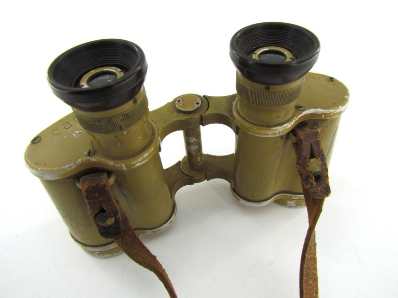 Wehrmacht tan colored binoculars ‘Dienstglas’ 6×30 by CAG