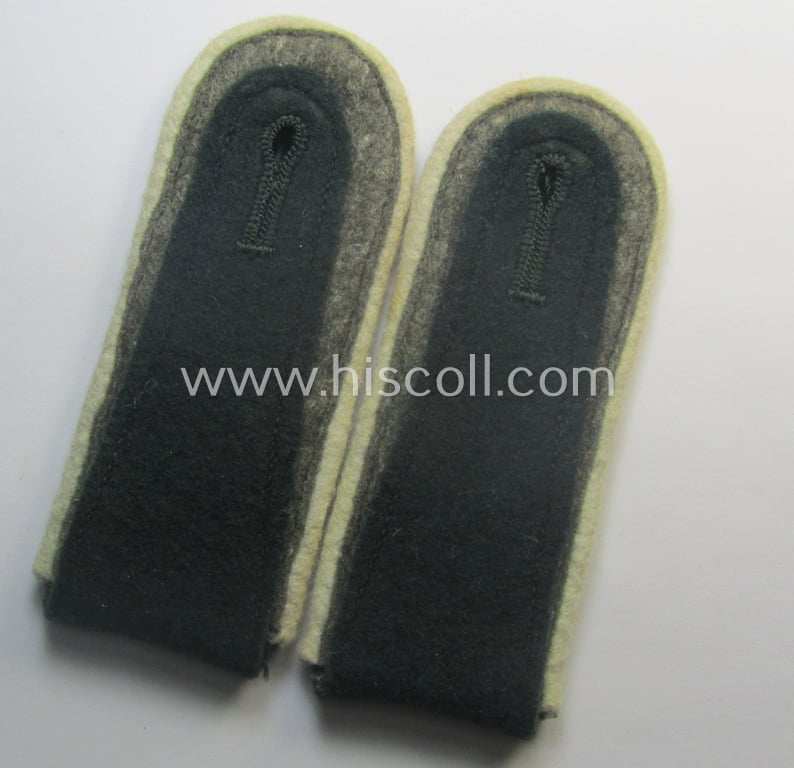 Pair of WH (Heeres), neatly 'cyphered' (ie. 'M40'-pattern) EM-type shoulderstraps as intended for a: 'Soldat und Mitglied des Uffz.-Schule Treptow'