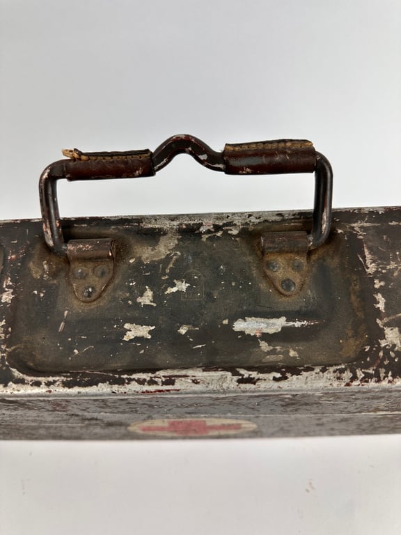 German Mg34/42 ammo case for "Sanitäter" 1940