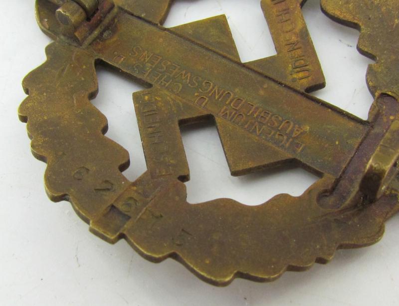 SA Sports badge in Bronze ( E. Schneider )