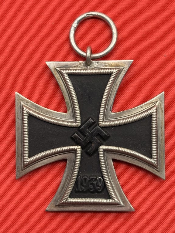AUTHENTIC WWII IRON CROSS 2ND CLASS RING STAMPED 7, PAUL MEYBAUER OF BERLIN GERMANY FINE CONDITION.