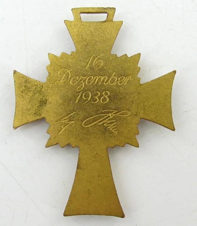 German Mothers Cross in Gold