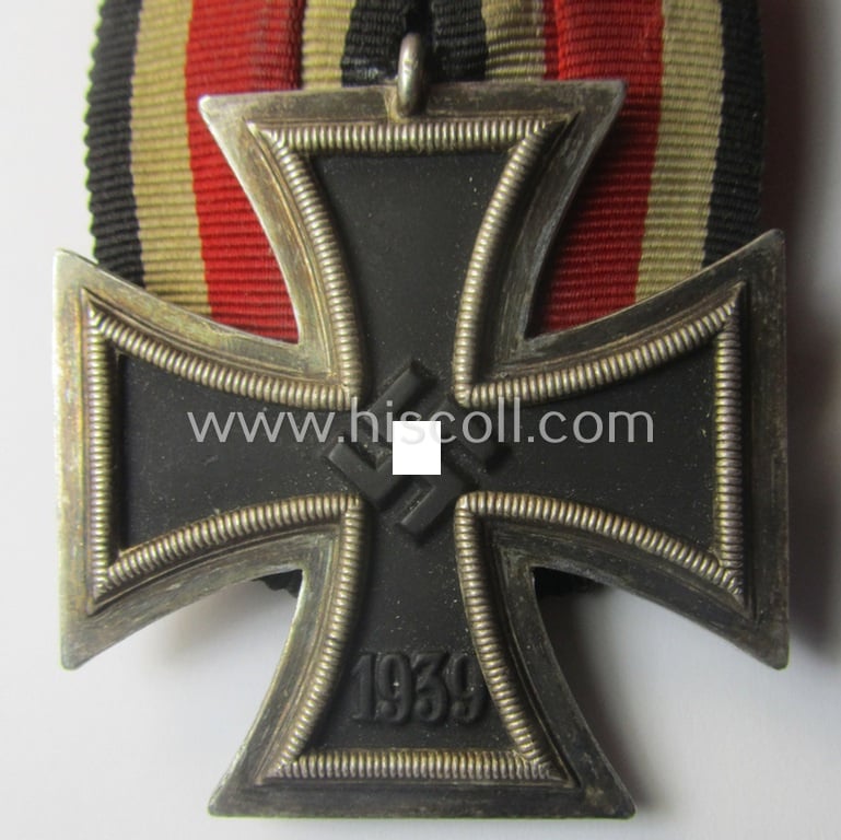 Iron Cross 2nd class (or: 'Eisernes Kreuz 2. Klasse') being a nicely preserved example (of a - by me - unidentified maker ie. 'Hersteller') and that comes period-mounted as a so-called: 'Einzelspange'