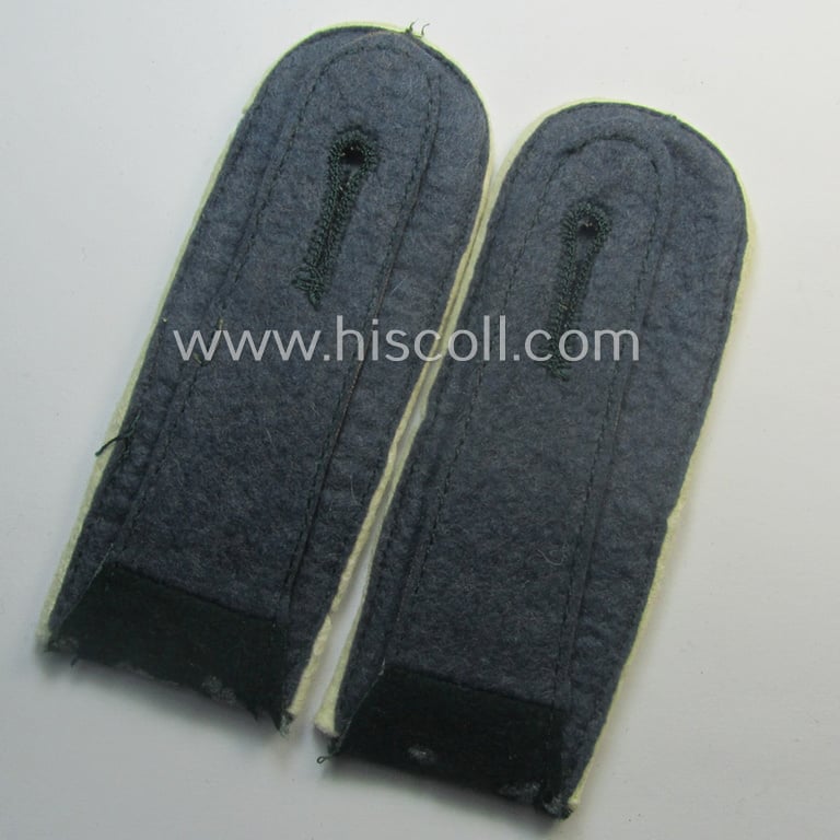 Pair of WH (Heeres), early- (ie. pre-) war-period- (ie. 'M40'-pattern) and typically 'tailor-made' EM-type shoulderstraps: 'Soldat der Infanterie-Trpn.'