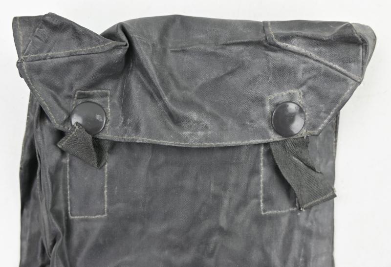 German WH M31 Gascape Pouch