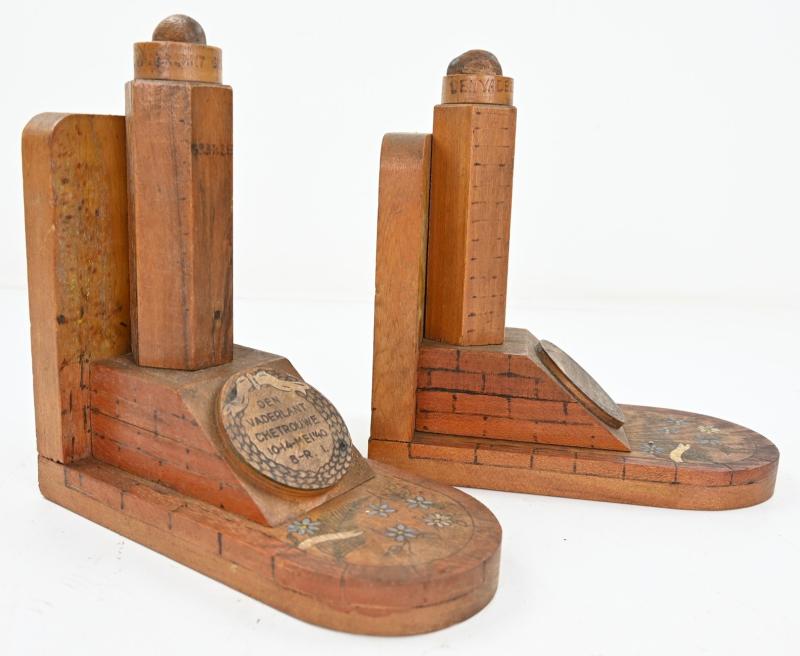 Dutch Remembrance 8.R.I. Book Shelf Supports