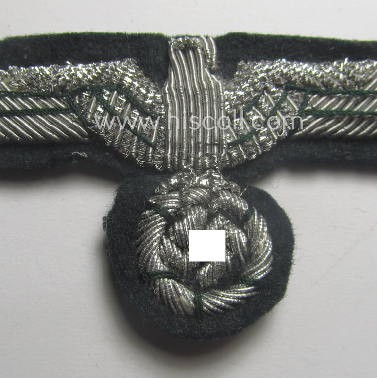 Attractive, WH (Heeres) officers'-pattern visor-cap-eagle (ie. 'Adler für Offiziers-Schirmmütze') being a neatly hand-embroidered example of the: 'Extra Qualität'