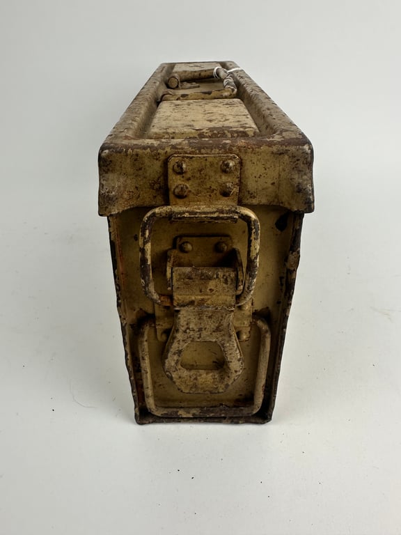 Tan MG34/42 ammo box