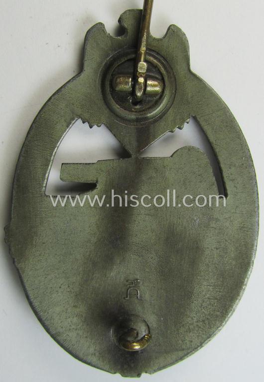 Superb - and hardly used! - 'Panzerkampfabzeichen in Bronze' being a neatly maker- (ie. 'HA'-) marked- and/or zinc- (ie. 'Feinzink'-) based specimen as was produced by the desirable 'Hersteller' (ie. maker): 'Hermann Aurich'